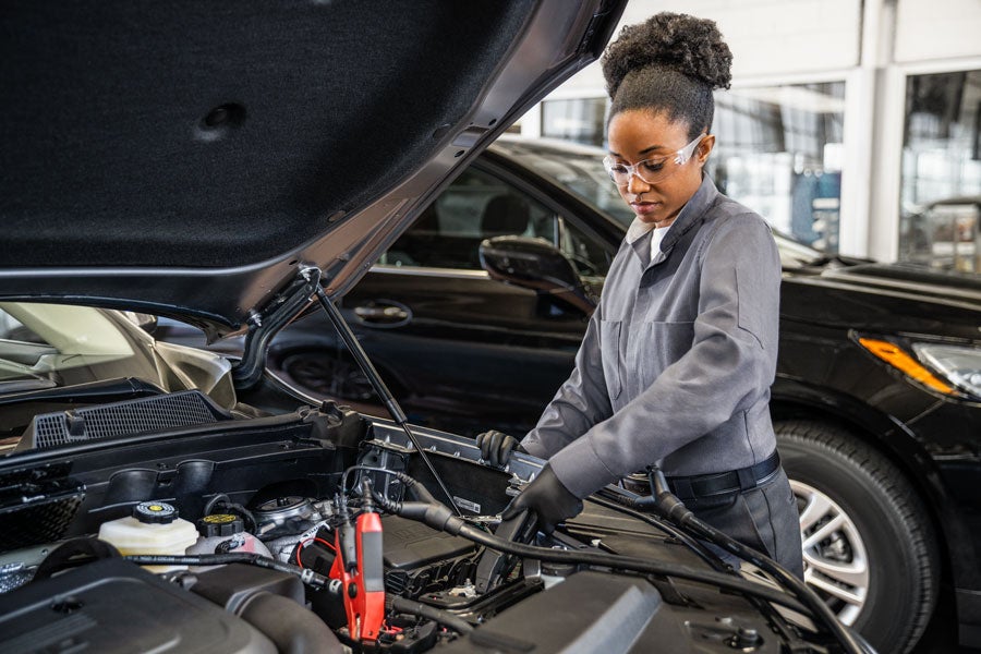 Chevrolet battery service at Dobbs Brothers Chevrolet in Bartlett, TN