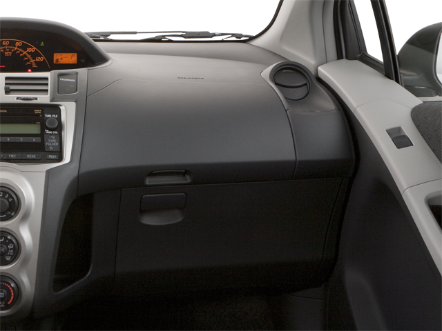 2011 Toyota Yaris 5dr Liftback Man (Natl)