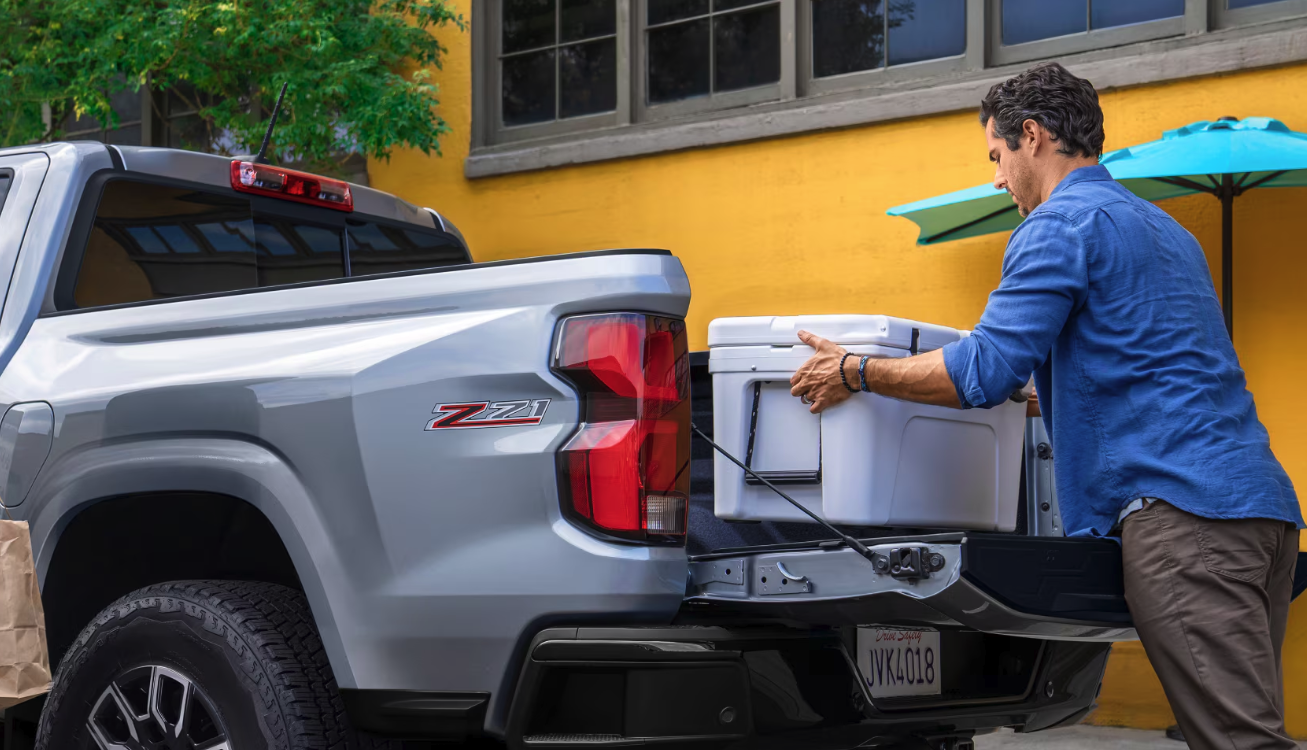 2026 chevy truck cargo space