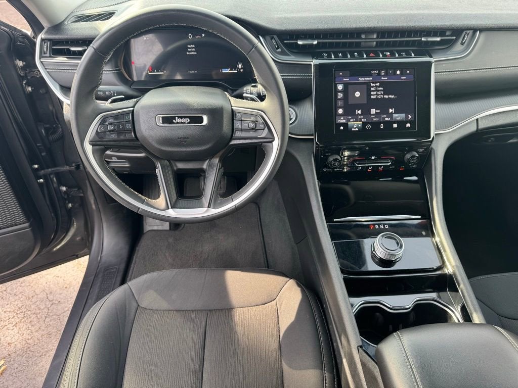 2023 Jeep Grand Cherokee L Laredo