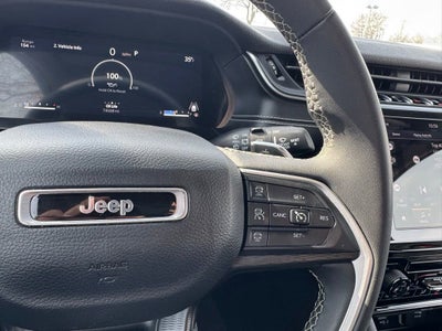 2023 Jeep Grand Cherokee L Laredo