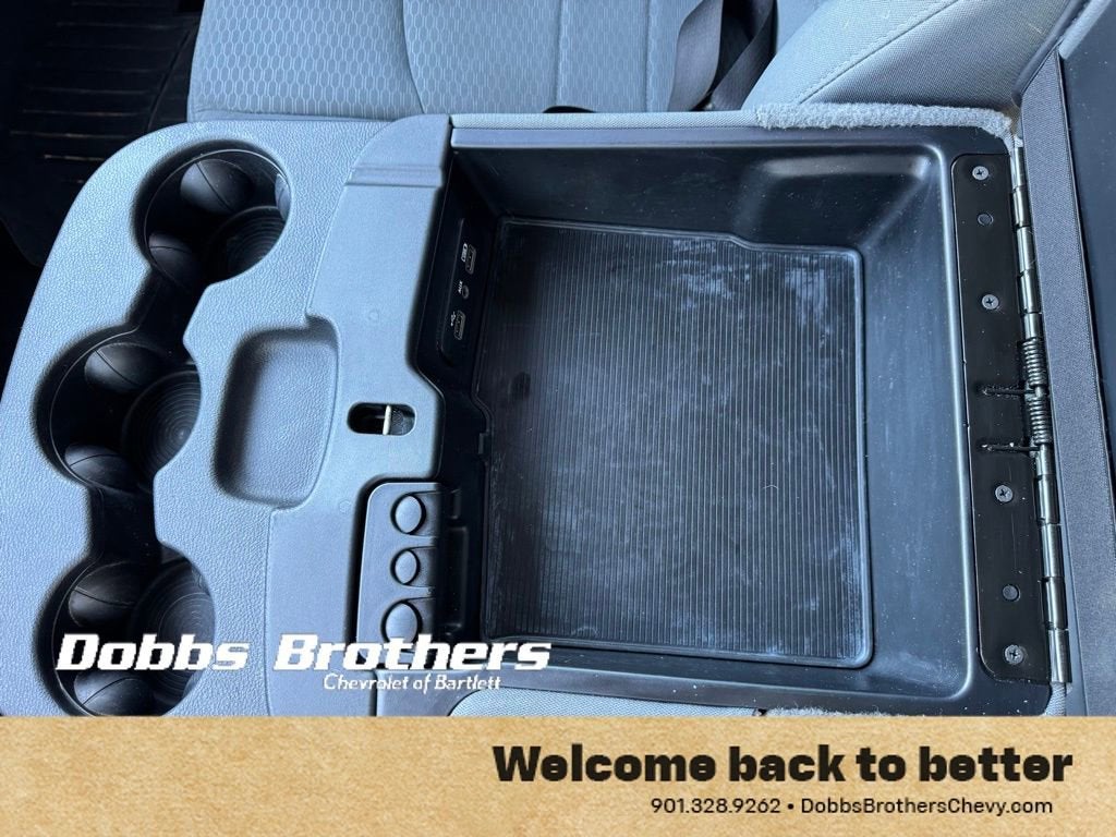 2019 RAM 1500 Classic SLT Crew Cab 4x2 6'4" Box