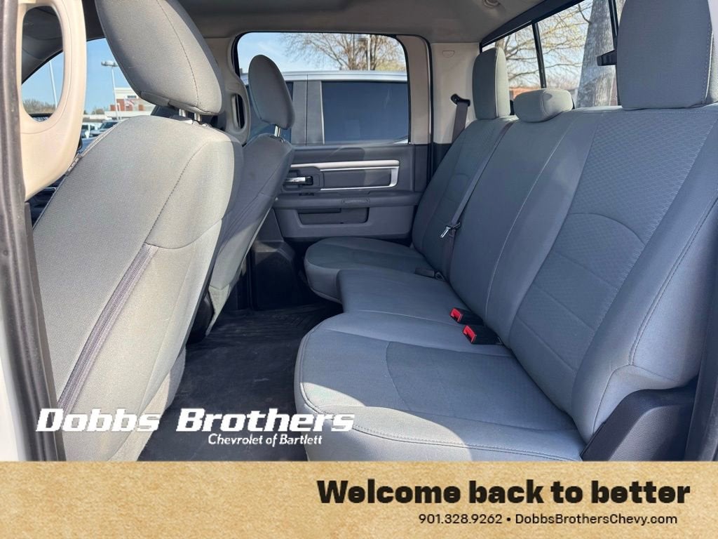 2019 RAM 1500 Classic SLT Crew Cab 4x2 6'4" Box