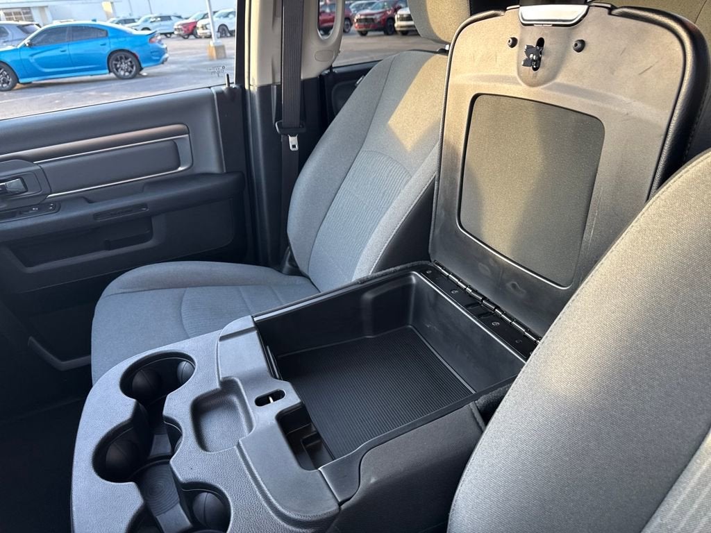 2024 RAM 1500 Classic SLT