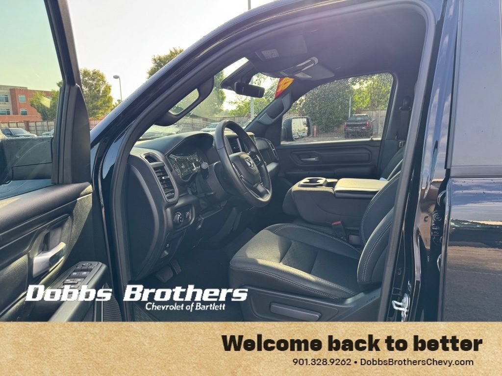 2025 RAM 1500 Tradesman Crew Cab 4x2 5'7" Box