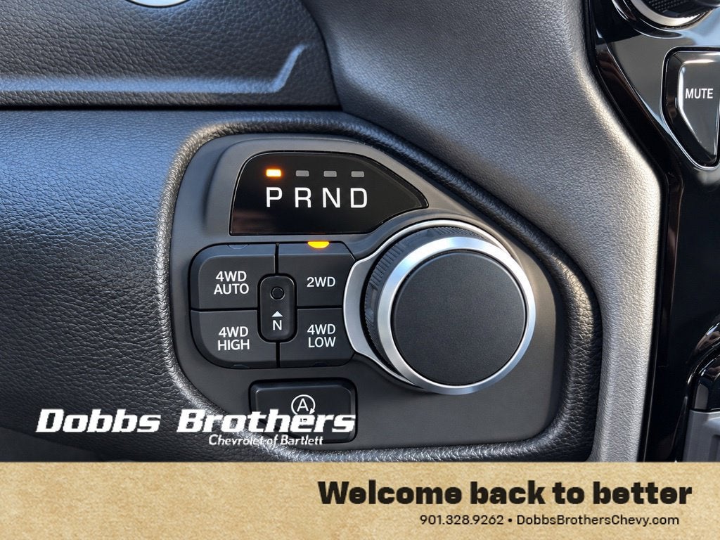 2025 RAM 1500 Big Horn Crew Cab 4x4 5'7" Box