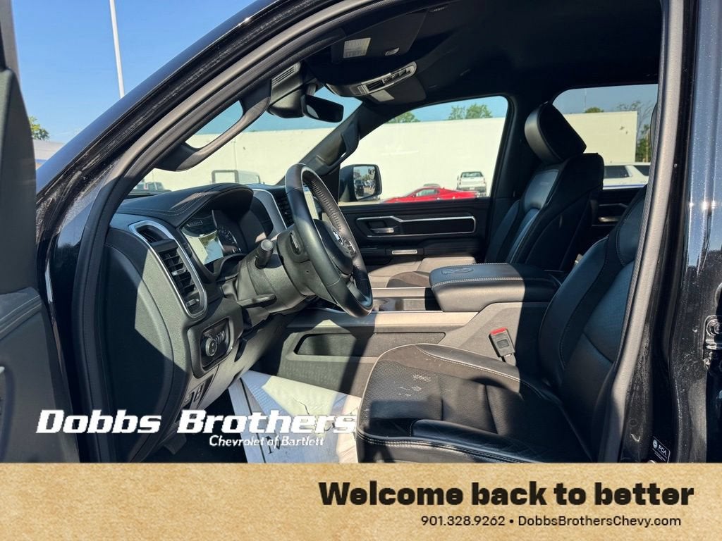 2023 RAM 1500 Laramie Crew Cab 4x4 5'7" Box