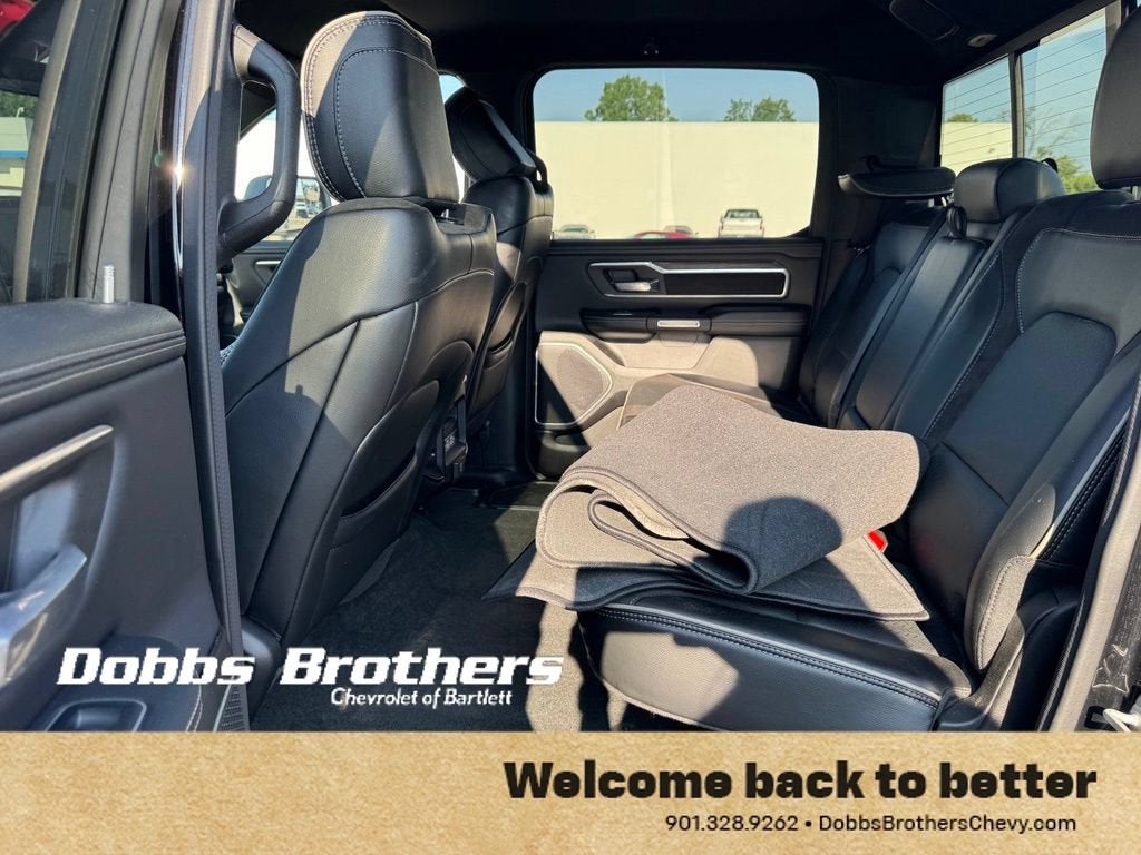 2023 RAM 1500 Laramie Crew Cab 4x4 5'7" Box