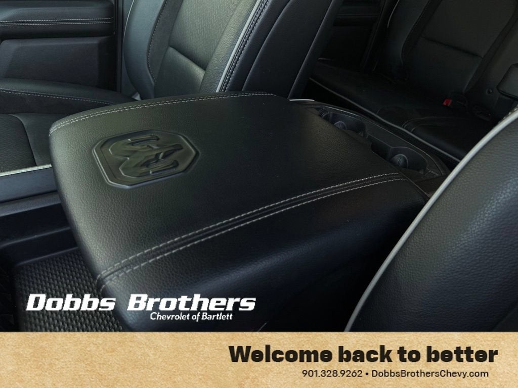 2023 RAM 1500 Laramie Crew Cab 4x4 5'7" Box