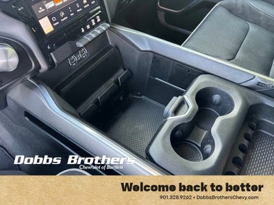 2023 RAM 1500 Laramie Crew Cab 4x4 5'7" Box