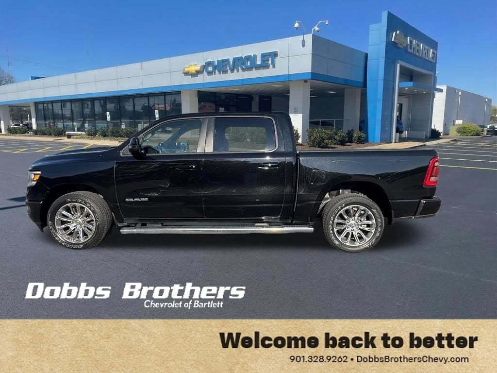 2023 RAM 1500 Laramie Crew Cab 4x4 5'7" Box