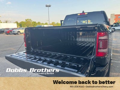 2023 RAM 1500 Laramie Crew Cab 4x4 5'7" Box