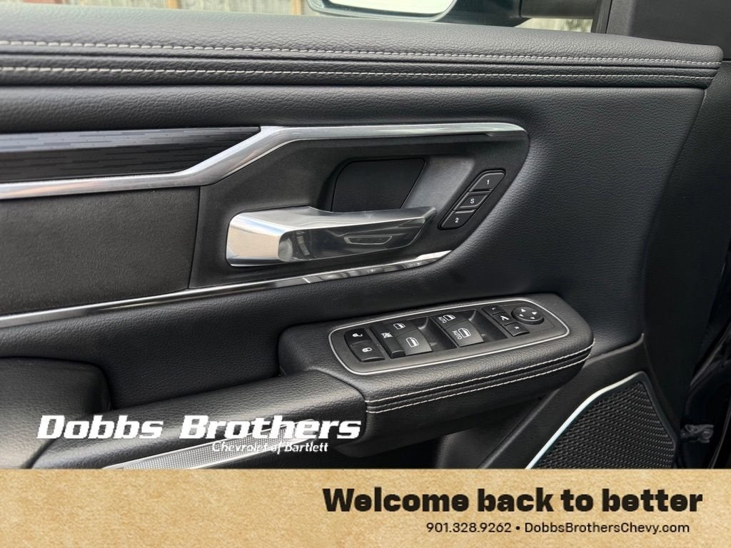 2023 RAM 1500 Laramie Crew Cab 4x4 5'7" Box
