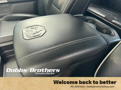 2023 RAM 1500 Laramie Crew Cab 4x4 5'7" Box