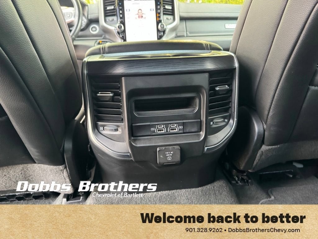 2023 RAM 1500 Laramie Crew Cab 4x4 5'7" Box
