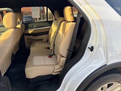 2017 Ford Explorer Base