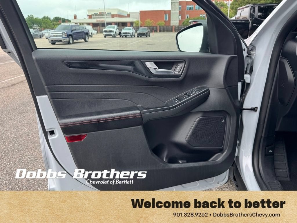 2025 Ford Escape ST-Line