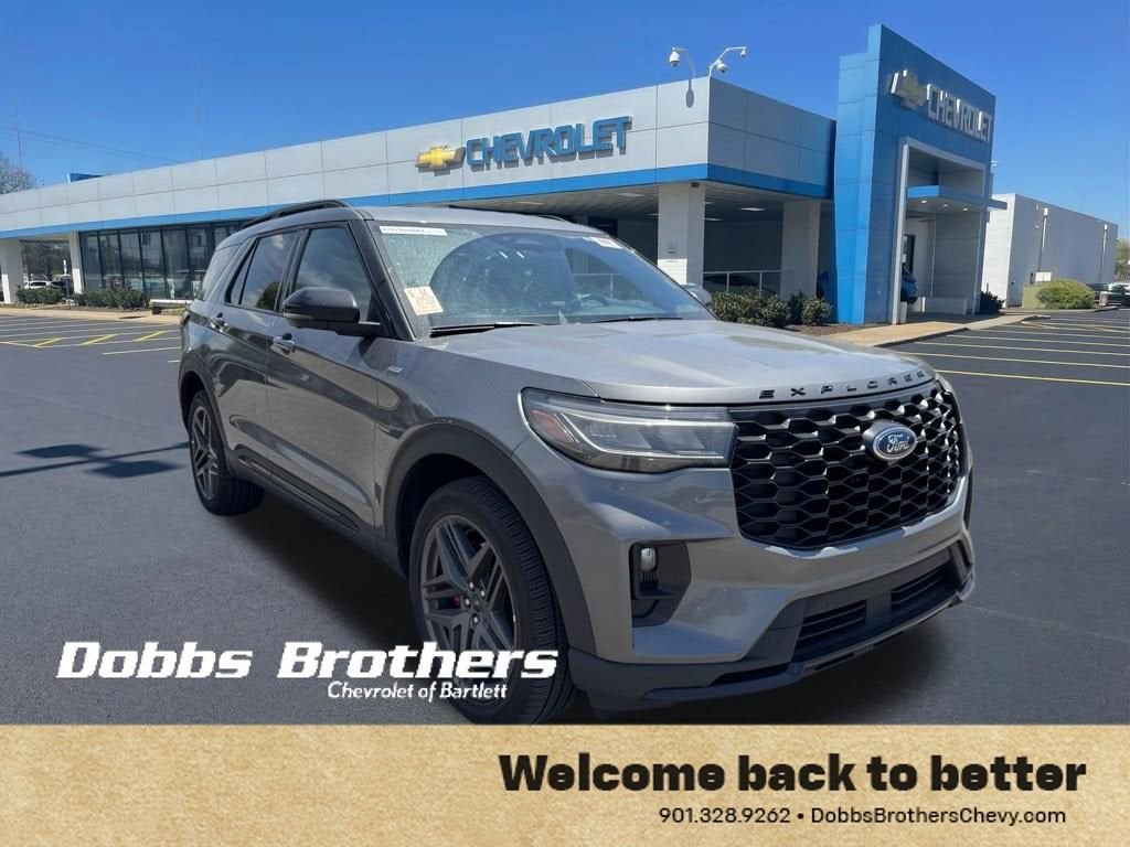 2025 Ford Explorer ST-Line