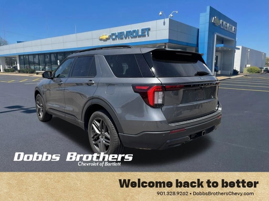 2025 Ford Explorer ST-Line