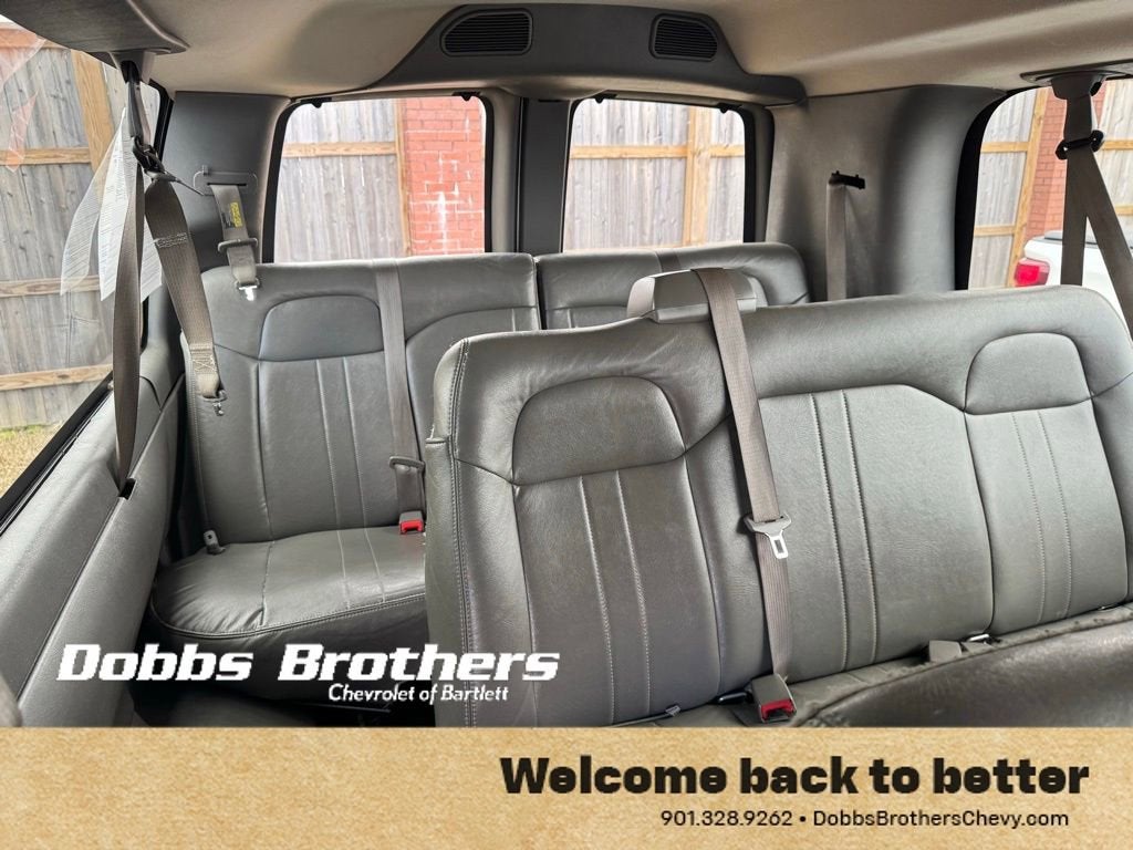 2020 Chevrolet Express Passenger 3500 LS