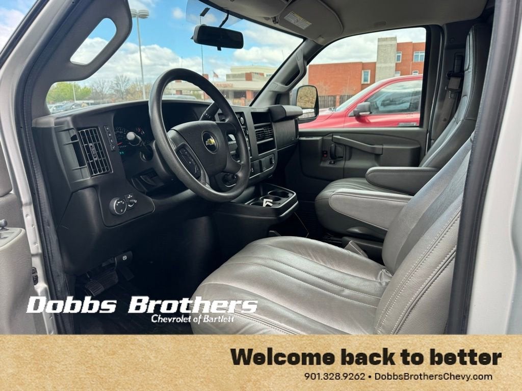 2020 Chevrolet Express Passenger 3500 LS