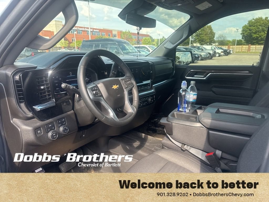 2024 Chevrolet Silverado 1500 LT