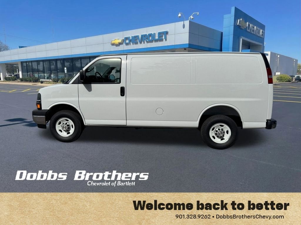 2026 Chevrolet Express Cargo WT