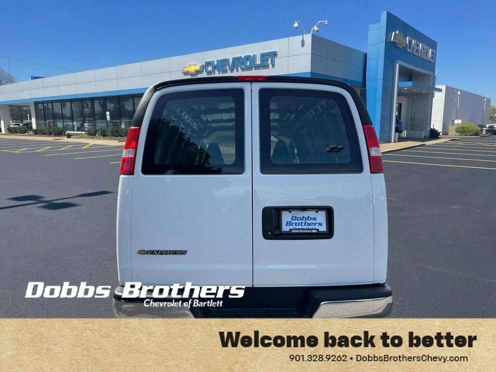 2026 Chevrolet Express Cargo WT
