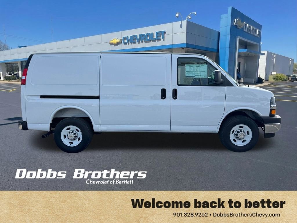 2026 Chevrolet Express Cargo WT