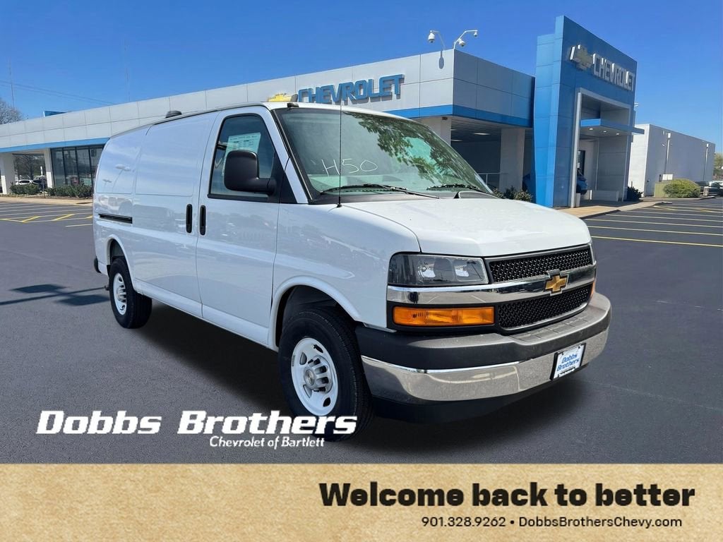 2026 Chevrolet Express Cargo WT