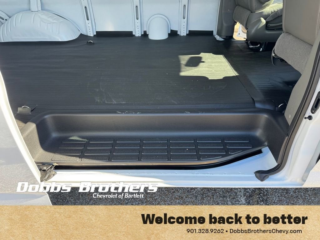 2026 Chevrolet Express Cargo WT
