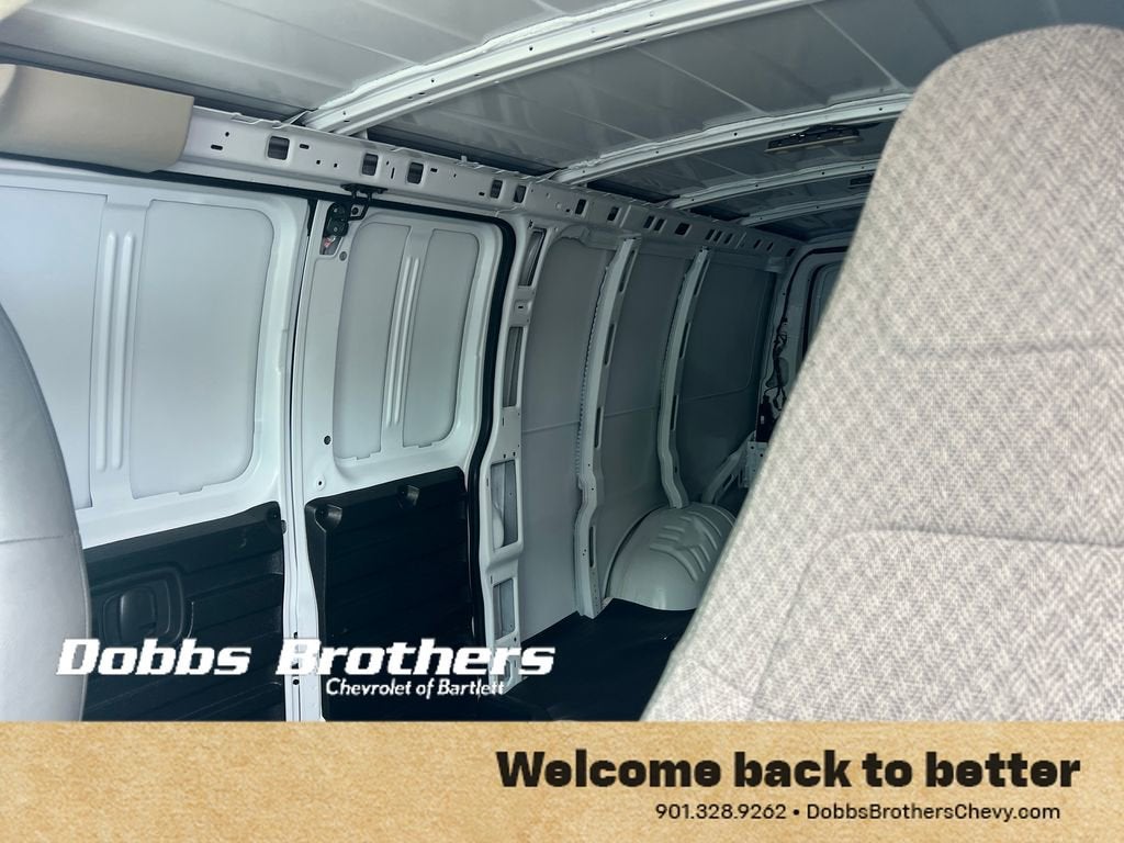 2026 Chevrolet Express Cargo WT