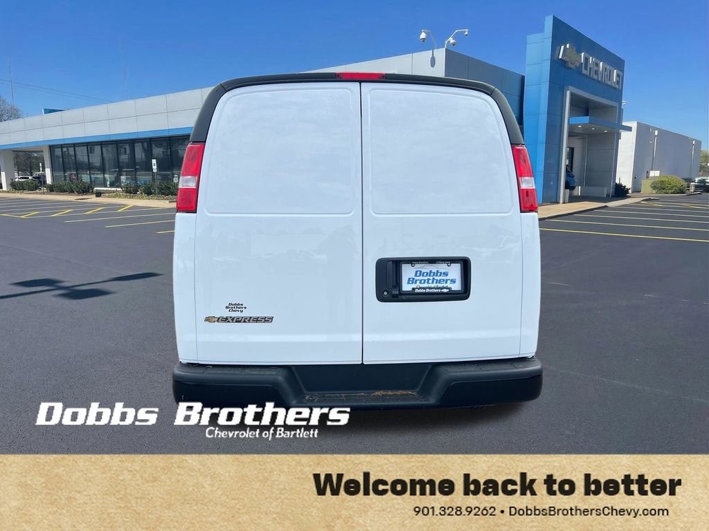 2026 Chevrolet Express Cargo WT