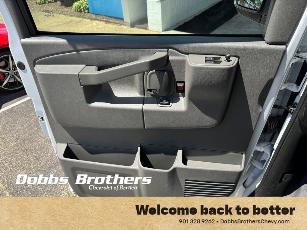 2026 Chevrolet Express Cargo WT