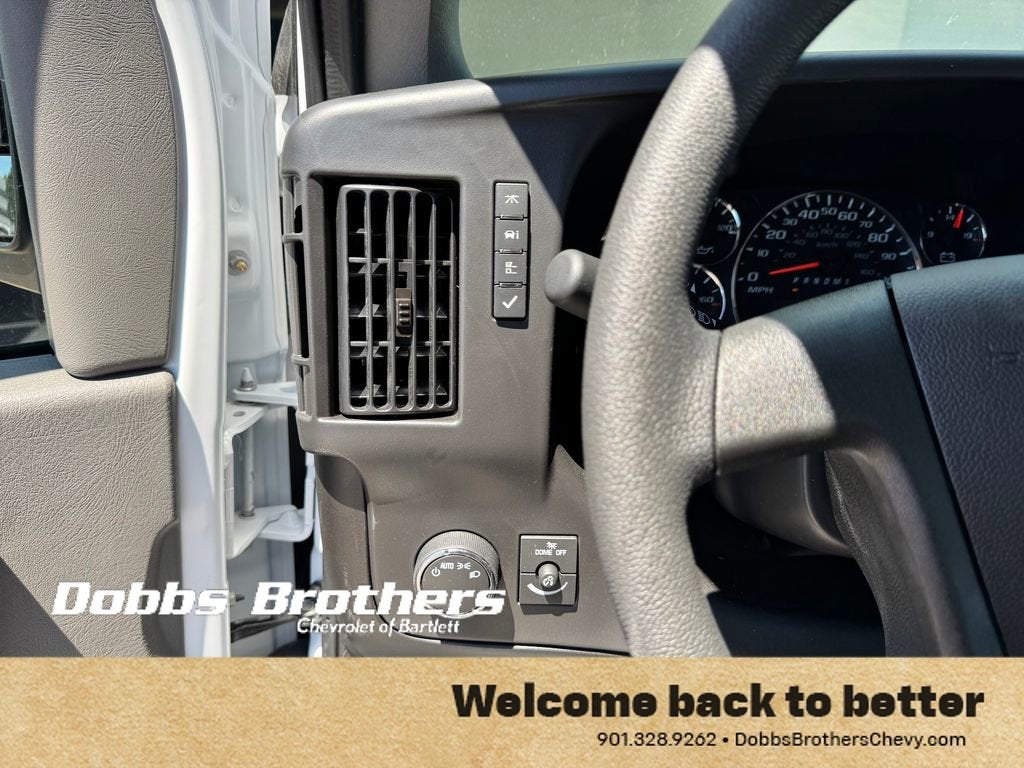 2026 Chevrolet Express Cargo WT