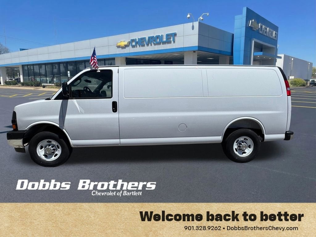 2026 Chevrolet Express Cargo WT