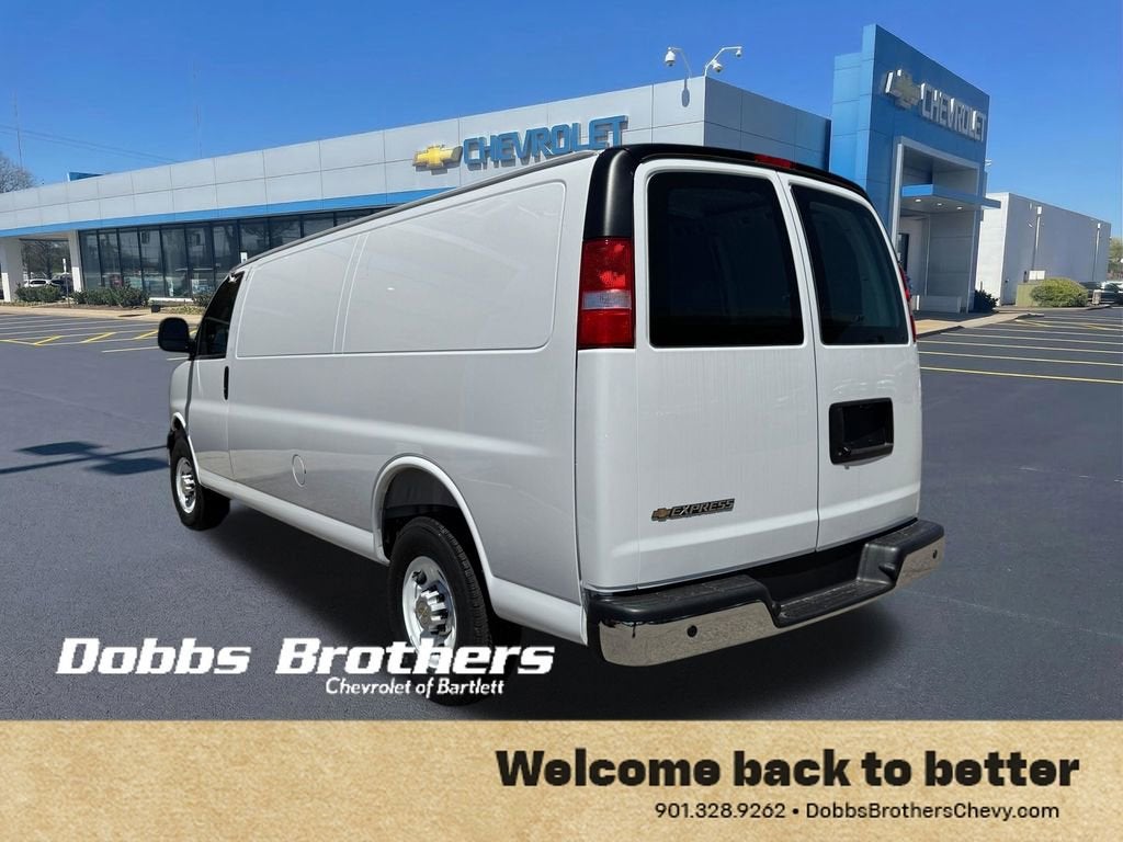 2026 Chevrolet Express Cargo WT