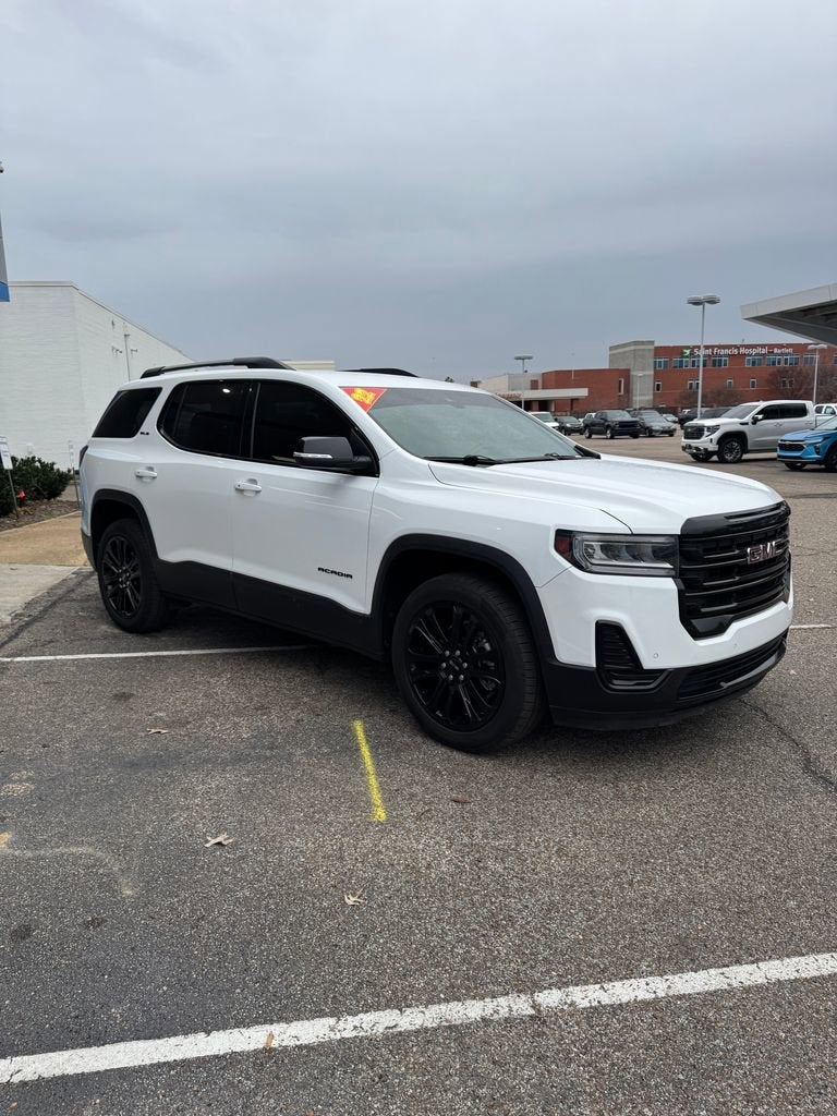 2022 GMC Acadia SLE