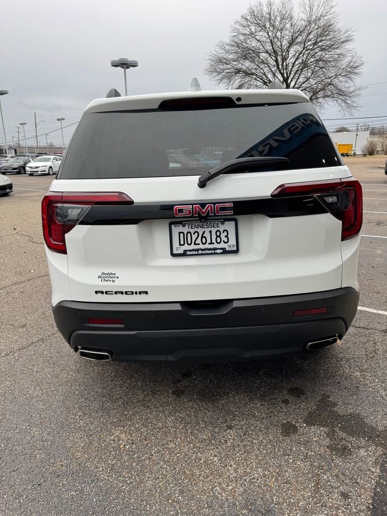 2022 GMC Acadia SLE