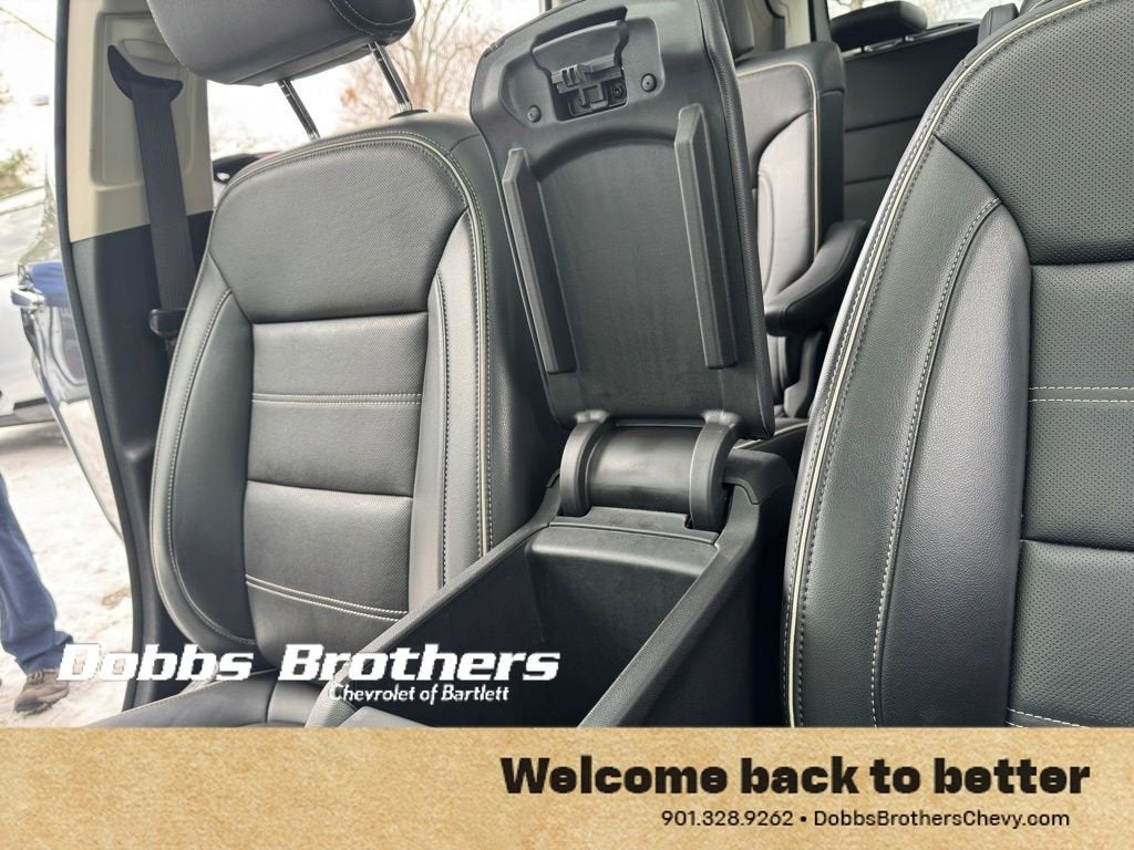 2022 GMC Acadia Denali