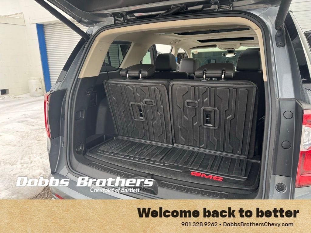 2022 GMC Acadia Denali