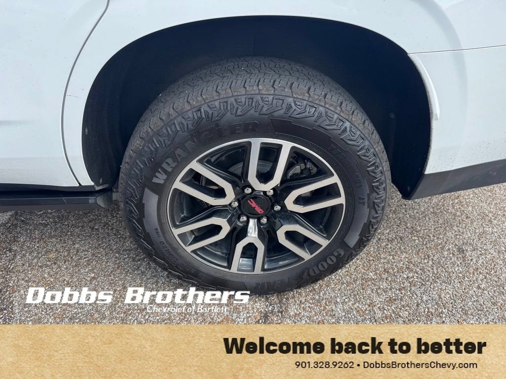 2023 GMC Yukon AT4