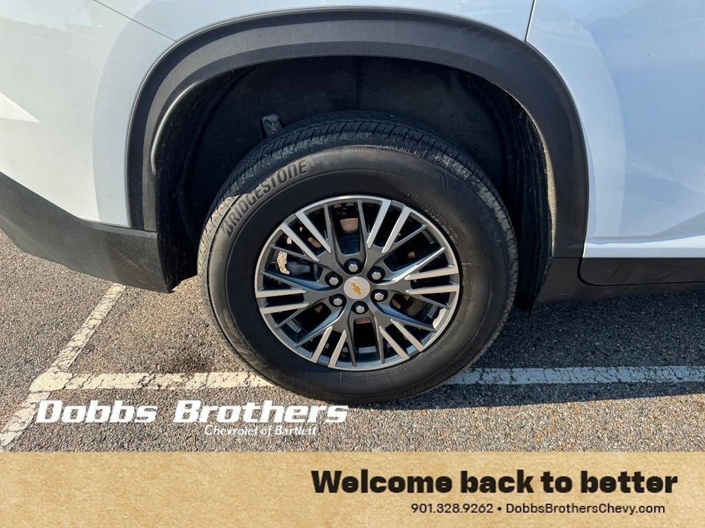 2024 Chevrolet Traverse LS