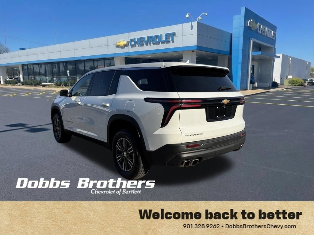 2024 Chevrolet Traverse LS
