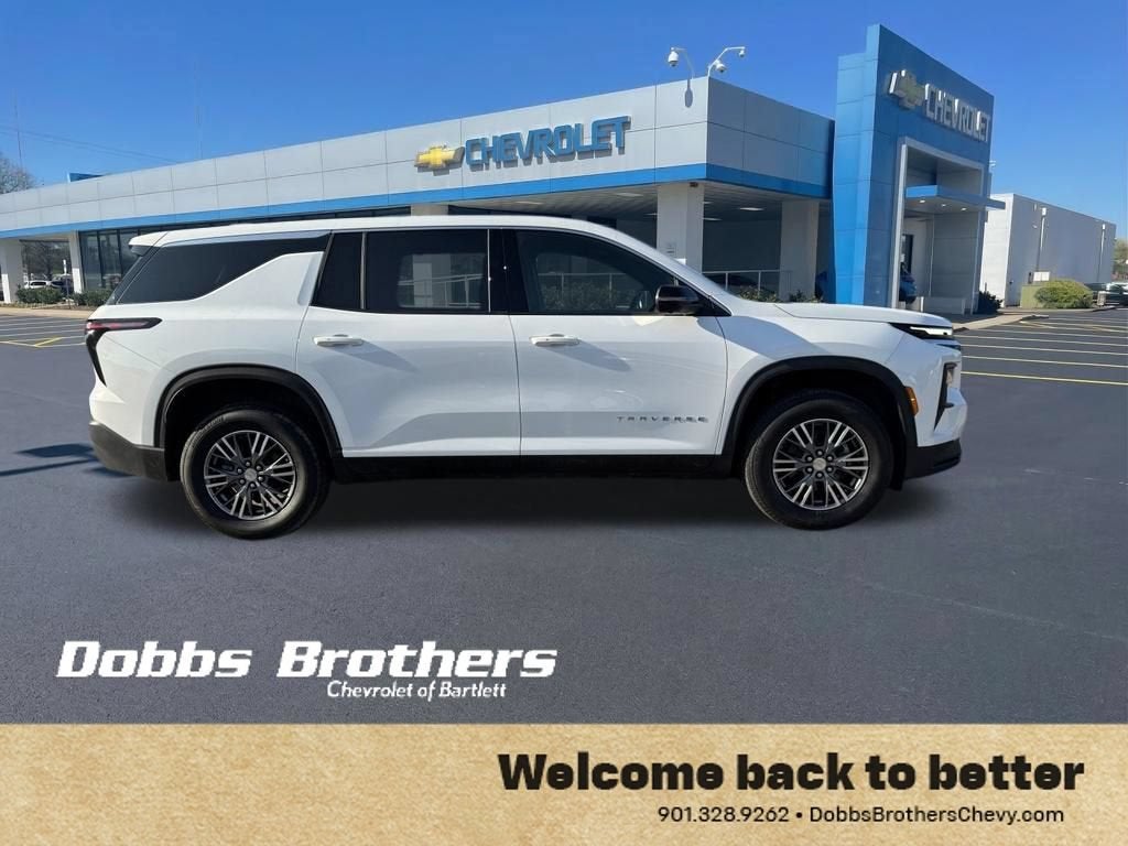 2024 Chevrolet Traverse LS