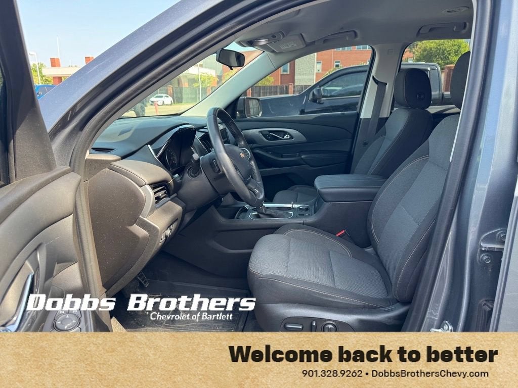 2021 Chevrolet Traverse LT Cloth