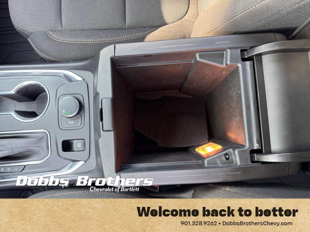 2021 Chevrolet Traverse LT Cloth