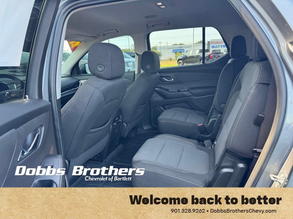 2021 Chevrolet Traverse LT Cloth