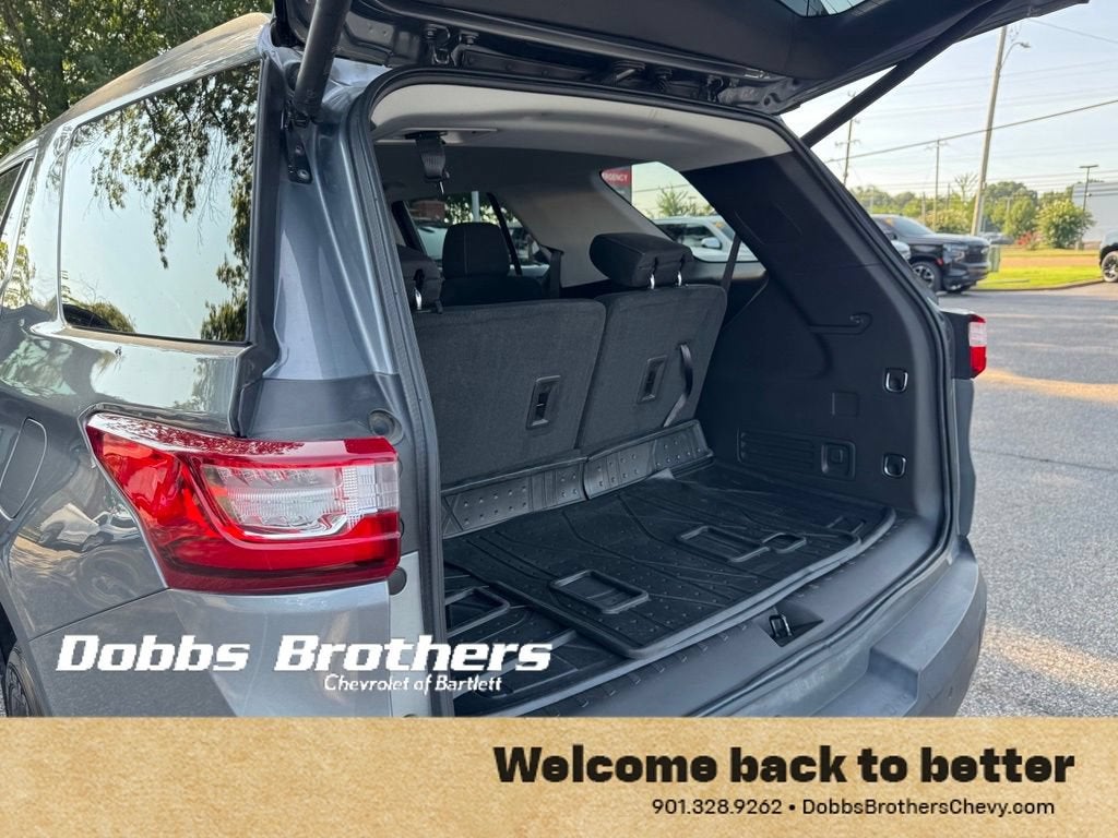 2021 Chevrolet Traverse LT Cloth