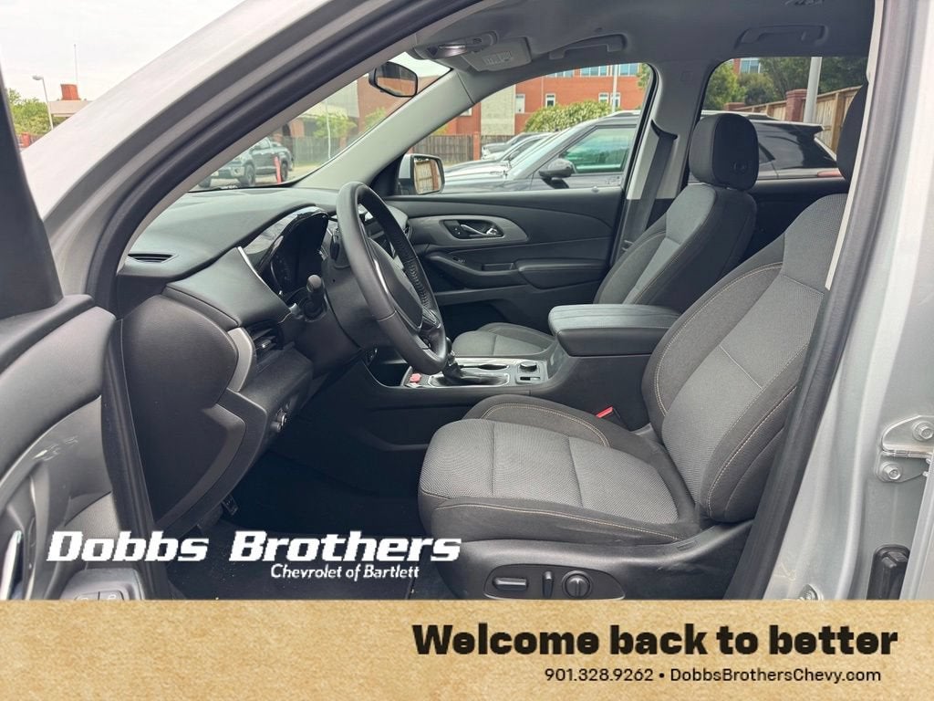 2021 Chevrolet Traverse LT Cloth